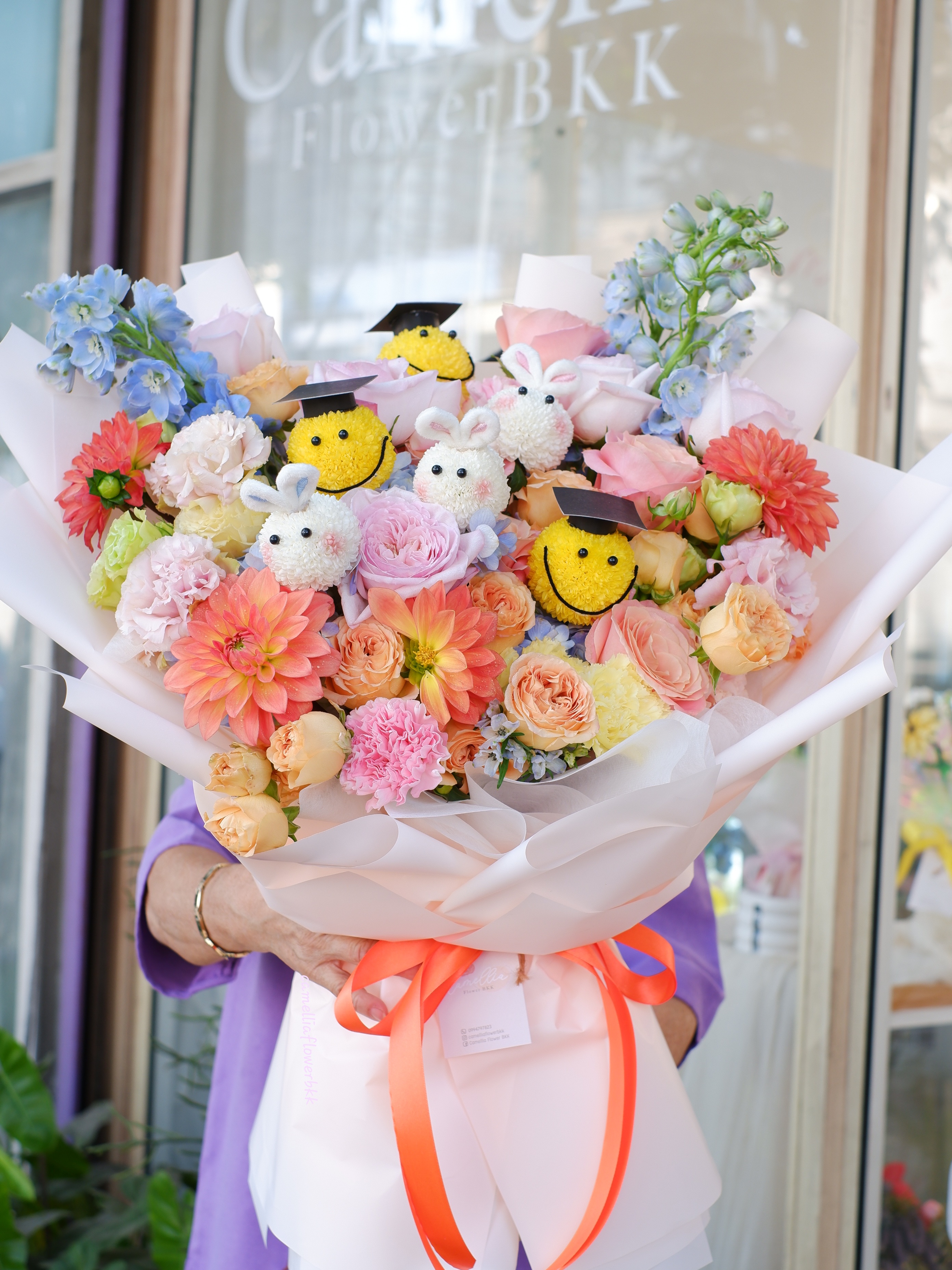 ดอกไม้กลิ่นหอม: เพิ่มความหอมให้บ้านและสวนของคุณ